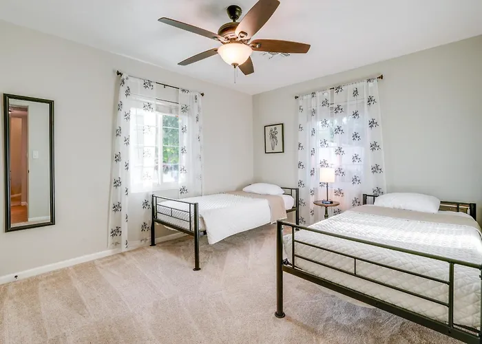 Holiday home Historic District W/ Patio & Yard In Mesa! *